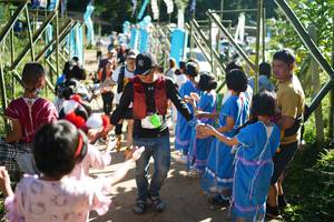 BIB: 
                            <button type="button" onclick="openModal(19043252)" class="btn btn-primary btn-sm float-right btn-popup" data-toggle="modal" data-target=".modal-high-quality">
                        <i class="fas fa-shopping-cart"></i> Add to Cart
                    </button>
                                            <button type="button" onclick="isThisMe(19043252, true)" class="btn btn-success btn-sm float-right btn-popup btn-isme hidden" data-toggle="tooltip" data-placement="bottom" title="นี่คือรูปของคุณใช่ไหม คลิกที่นี่เพื่อเอาเข้าอัลบั้ม">
                        <i class="fas fa-plus"></i> Add to album
                    </button>
                    <button type="button" onclick="isThisMe(19043252, false)" class="btn btn-warning btn-sm float-right btn-popup btn-isnotme hidden">
                        <i class="fas fa-ban"></i> Remove from album
                    </button>